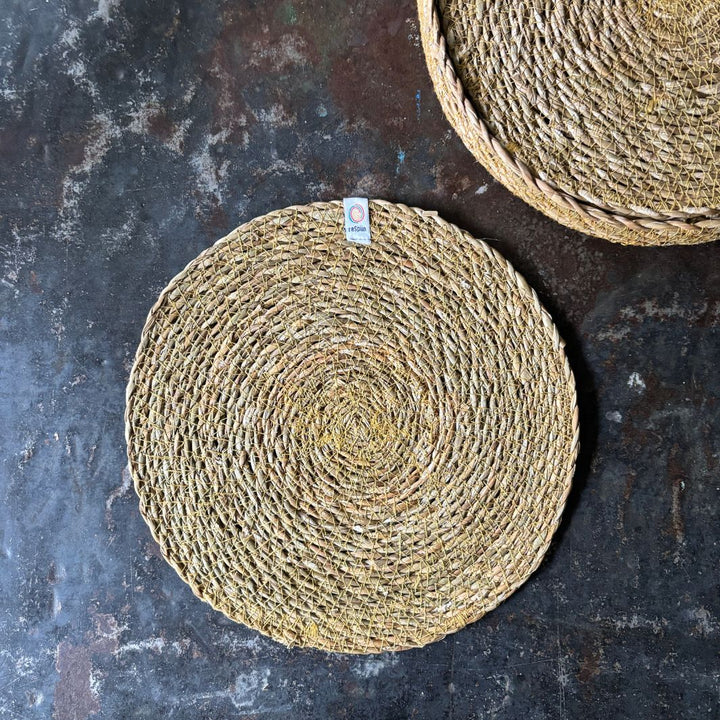 Seagrass Tablemats with Holder - Set of 6 - Natural